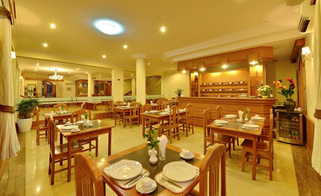 Win Unity Hotel Pyin U Lwin Zewnętrze zdjęcie
