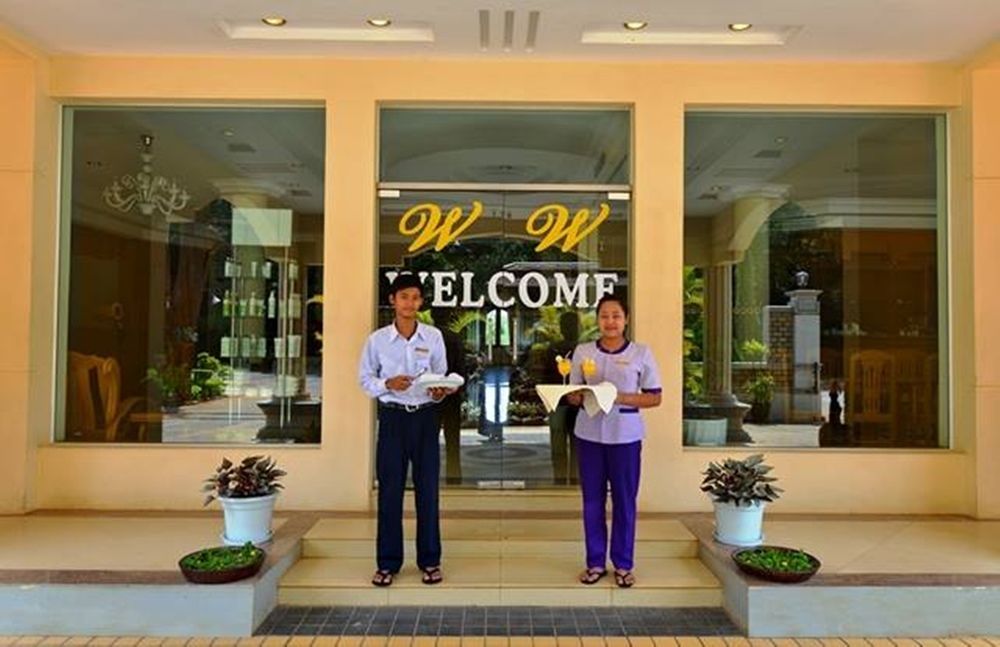 Win Unity Hotel Pyin U Lwin Zewnętrze zdjęcie