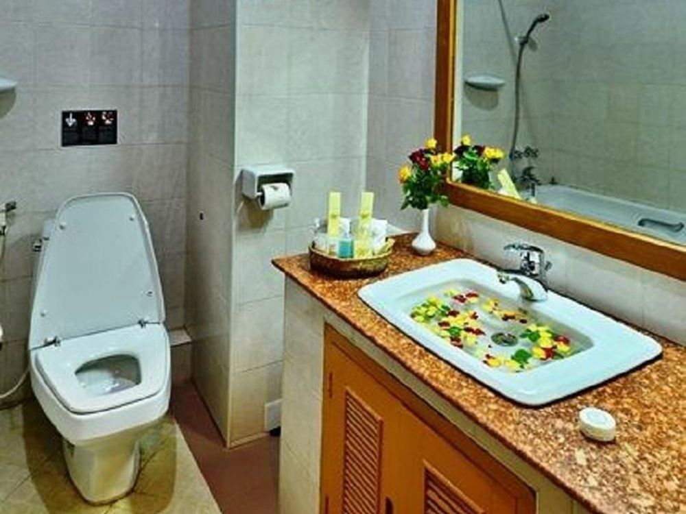 Win Unity Hotel Pyin U Lwin Zewnętrze zdjęcie