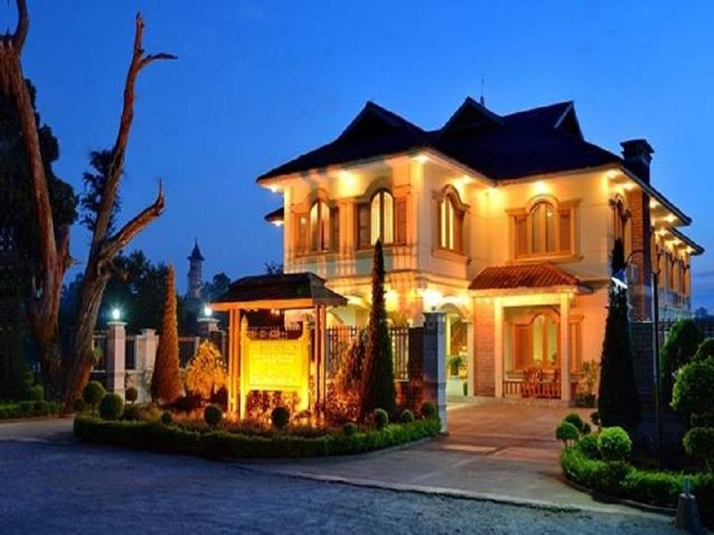 Win Unity Hotel Pyin U Lwin Zewnętrze zdjęcie