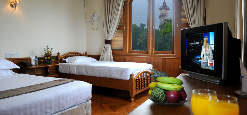 Win Unity Hotel Pyin U Lwin Zewnętrze zdjęcie