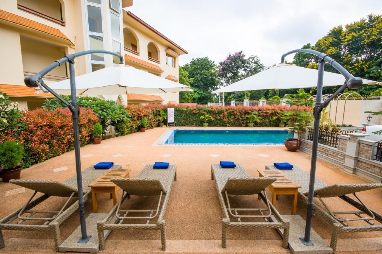 Win Unity Hotel Pyin U Lwin Zewnętrze zdjęcie